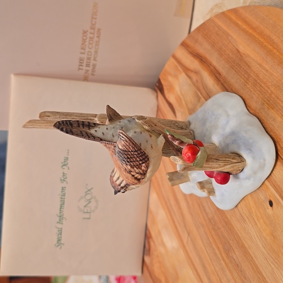 1990's Lenox Fine Porcelain Garden Bird Collection Marsh Wren - Picture 13 of 15